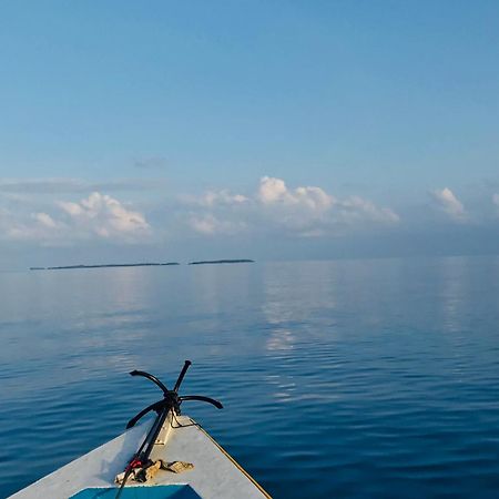 Bon Abri Maldives Hotel Manadhoo Bagian luar foto